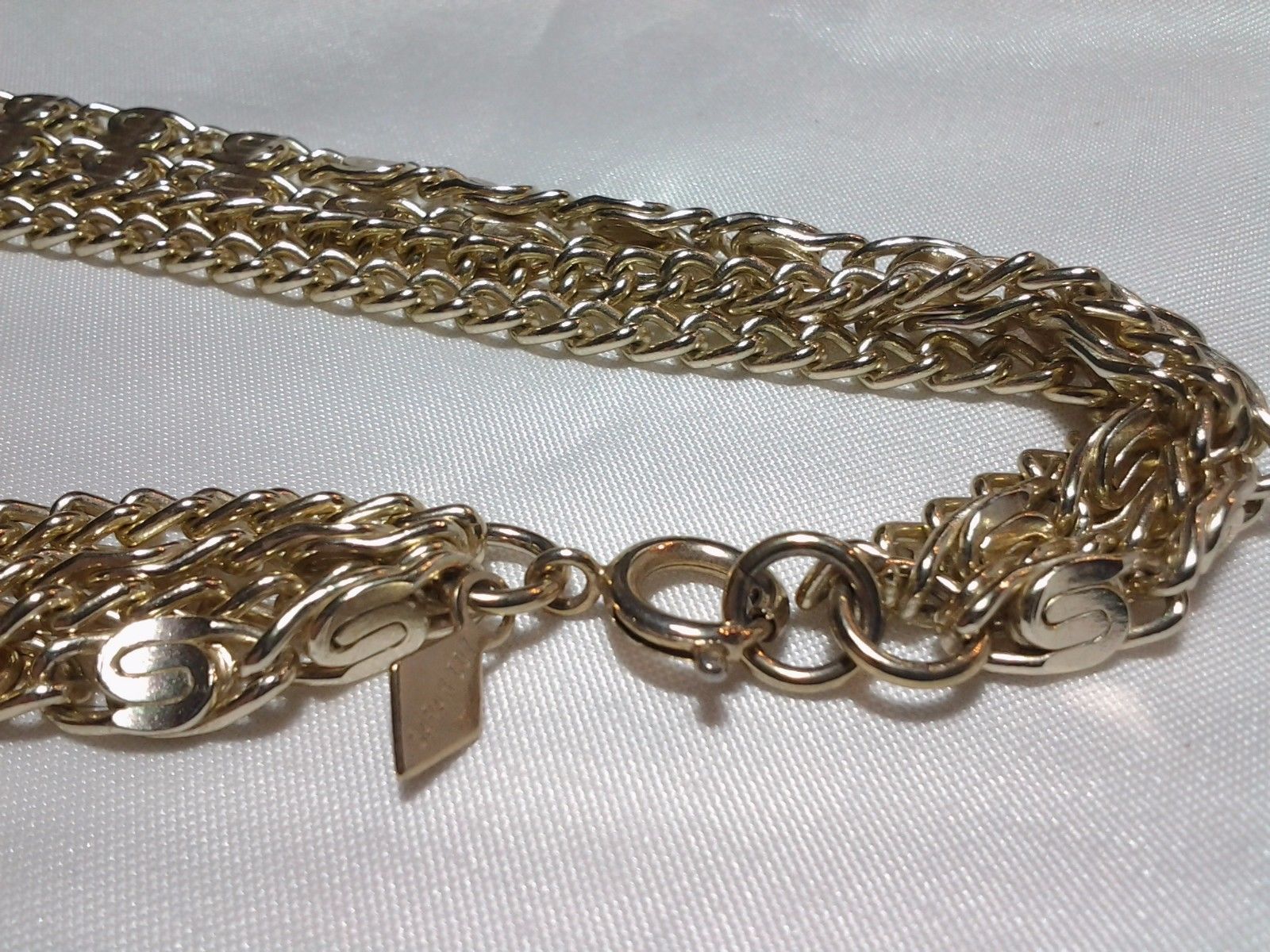how to clean a necklace chain